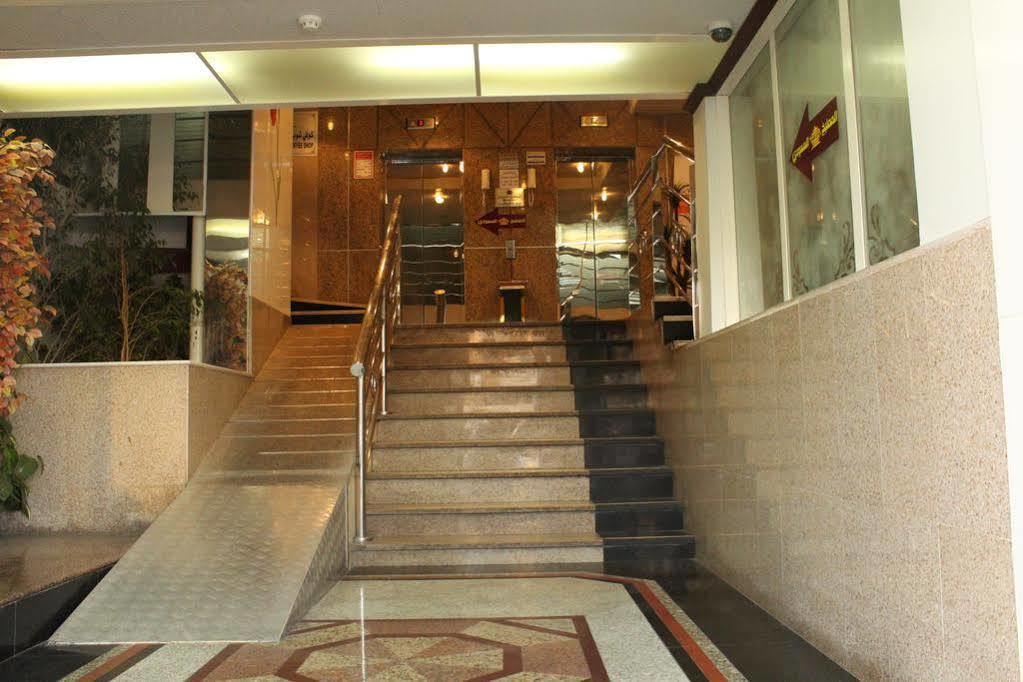 Hotel Gava *